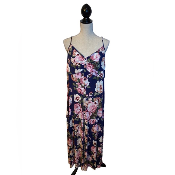Floral Maxi Dress - Picture 6 of 8